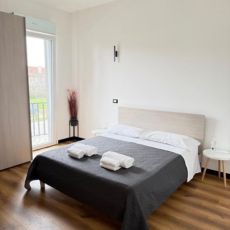 Hotel Infinity House - Eleganza Moderna Tra Treviso E Venezia à Casièr Extérieur photo