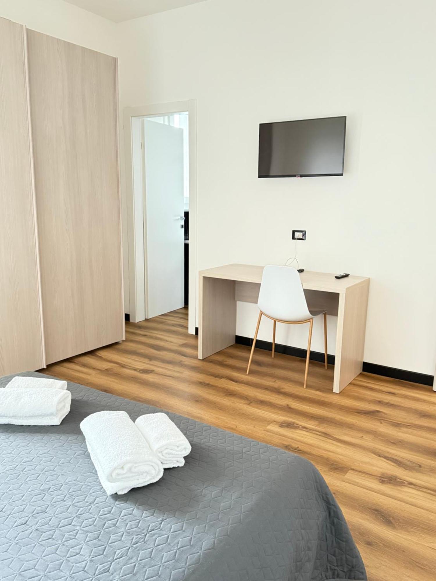 Hotel Infinity House - Eleganza Moderna Tra Treviso E Venezia à Casièr Chambre photo