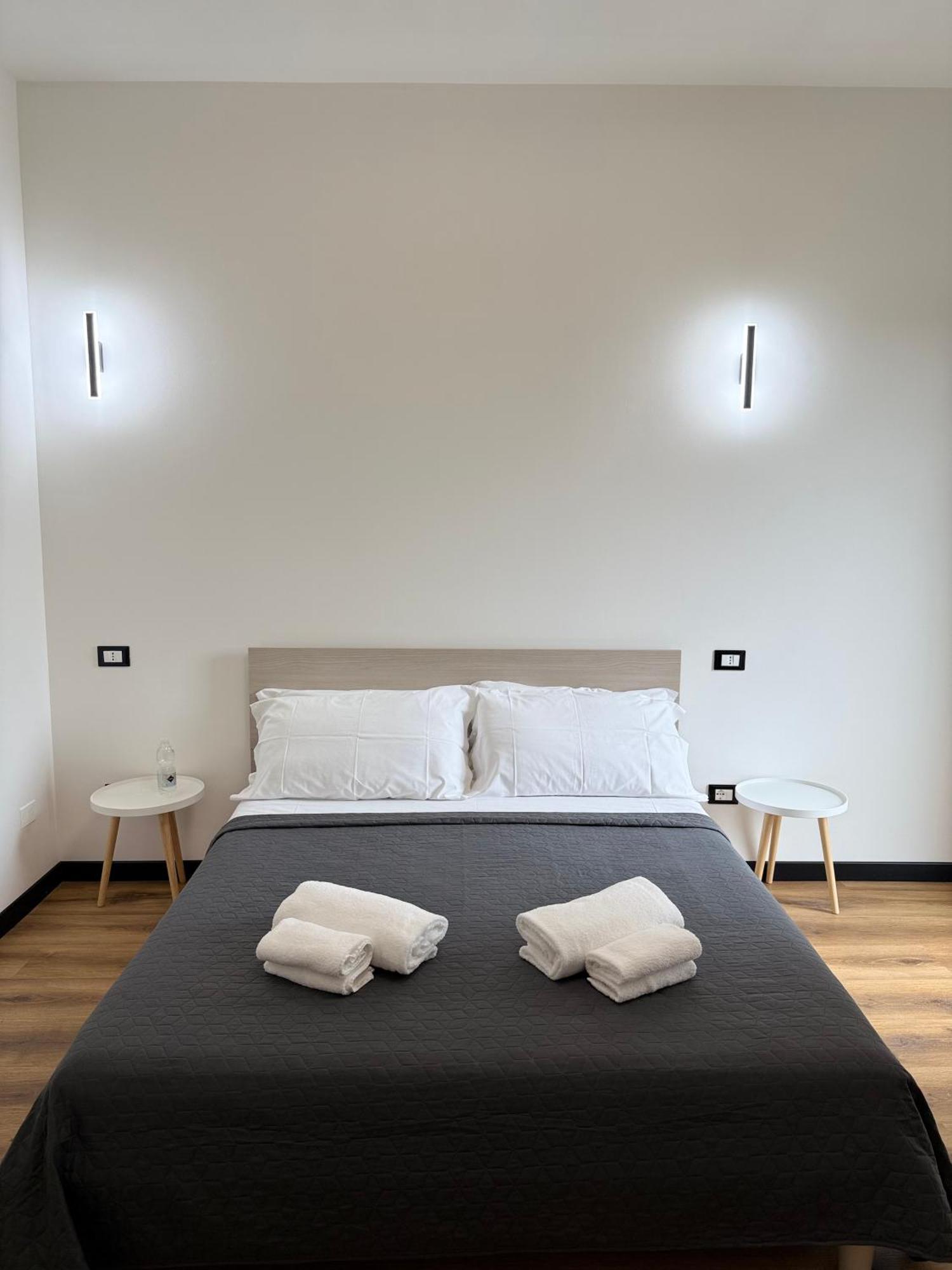 Hotel Infinity House - Eleganza Moderna Tra Treviso E Venezia à Casièr Extérieur photo