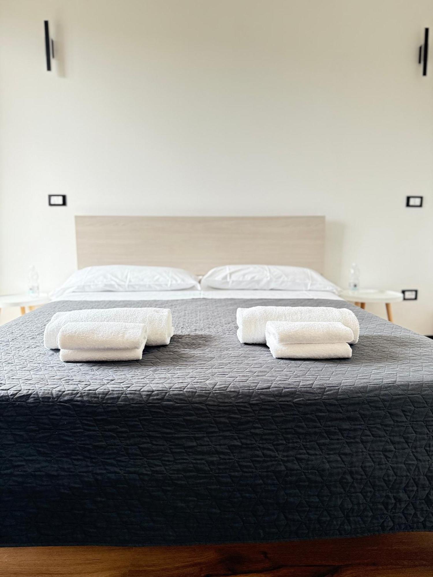 Hotel Infinity House - Eleganza Moderna Tra Treviso E Venezia à Casièr Extérieur photo